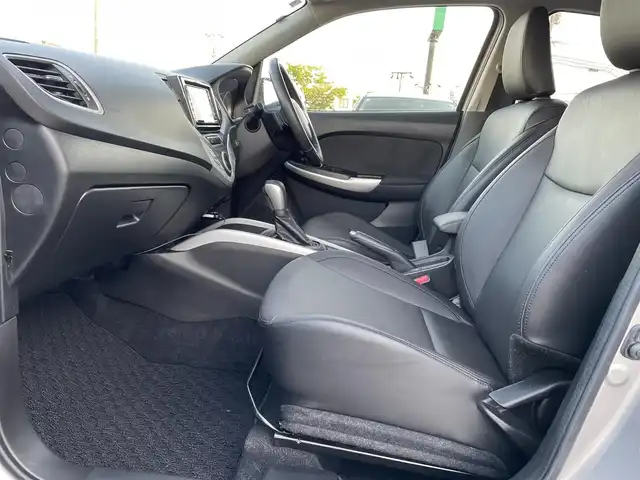 スズキ バレーノ XTセットオプション装着車 鳥取県 2016(平28)年 3.5万km プレミアムシルバーメタリックⅢ ワンオーナー/純正ナビ／フルセグ／ＤＶＤ／ＣＤ／ＢＴ/バックカメラ・ＥＴＣ/ドライブレコーダー/レーダーブレーキサポート/レーダークルーズコントロール/黒レザーシート/前席シートヒーター/キセノンライト/パドルシフト/オートライト/純正１６インチアルミ/社外アルミスタットレスセット積込/（タイヤ残溝　７分山）/フロアマット/保証書・取扱説明書