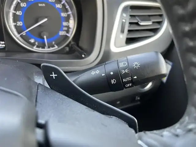 スズキ バレーノ XTセットオプション装着車 鳥取県 2016(平28)年 3.5万km プレミアムシルバーメタリックⅢ ワンオーナー/純正ナビ／フルセグ／ＤＶＤ／ＣＤ／ＢＴ/バックカメラ・ＥＴＣ/ドライブレコーダー/レーダーブレーキサポート/レーダークルーズコントロール/黒レザーシート/前席シートヒーター/キセノンライト/パドルシフト/オートライト/純正１６インチアルミ/社外アルミスタットレスセット積込/（タイヤ残溝　７分山）/フロアマット/保証書・取扱説明書