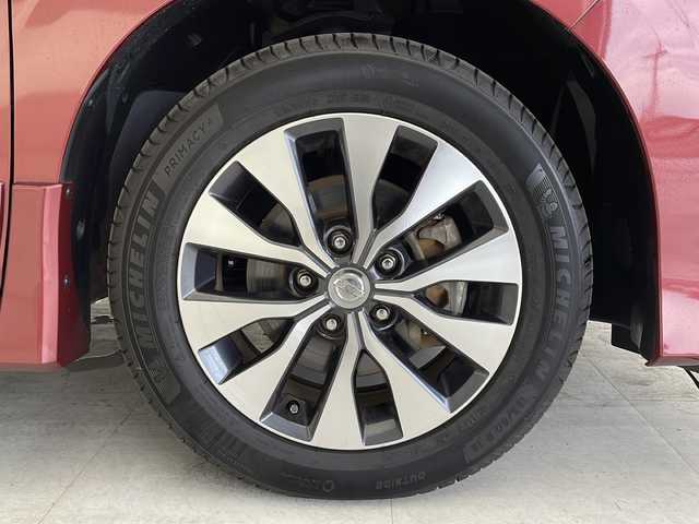日産 セレナ ハイウェイスター Vセレクション 愛知県 2017(平29)年 6.2万km マルーンレッド 2トーン プロパイロット/衝突軽減システム/純正SDナビ（SDなし）/両側パワースライドドア/クルーズコントロール/フルセグ/CD/DVD/Bluetooth/バックカメラ/イージーオープン機能/コーナーセンサー/純正アルミホイール/LEDヘッドライト/インテリジェントミラー/ドライブレコーダー/ETC/ステアリングスイッチ/スマートキー/プッシュスタート