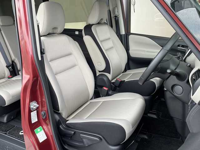 日産 セレナ ハイウェイスター Vセレクション 愛知県 2017(平29)年 6.2万km マルーンレッド 2トーン プロパイロット/衝突軽減システム/純正SDナビ（SDなし）/両側パワースライドドア/クルーズコントロール/フルセグ/CD/DVD/Bluetooth/バックカメラ/イージーオープン機能/コーナーセンサー/純正アルミホイール/LEDヘッドライト/インテリジェントミラー/ドライブレコーダー/ETC/ステアリングスイッチ/スマートキー/プッシュスタート