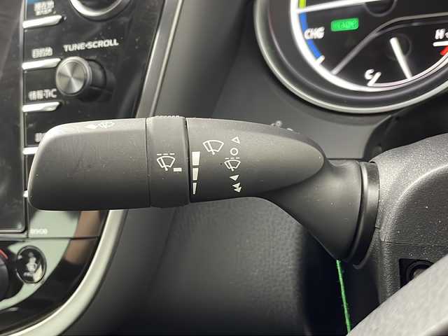 トヨタ カムリ G レザーパッケージ 岐阜県 2019(平31)年 2.9万km アティチュードブラックマイカ 登録時走行距離29058km/ワンオーナー/取扱説明書【車両/ナビ】/新車時保証書/純正ナビ【CD/DVD/Blu-ray/Bluetooth】/フルセグテレビ/バックカメラ/衝突軽減ブレーキ/レーダークルーズコントロール/レーンキープアシスト/ブラインドスポットモニター/インテリジェントクリアランスソナー/クリアランスソナー /プッシュスタート/スマートキー(スペアスマート×1)/黒革シート/前席シートヒーター/前席パワーシート/LEDヘッドライト/オートライト/オートハイビーム/フォグランプ/ウインカーミラー/革巻きステアリング/ドライブレコーダー/ETC/純正18インチアルミ