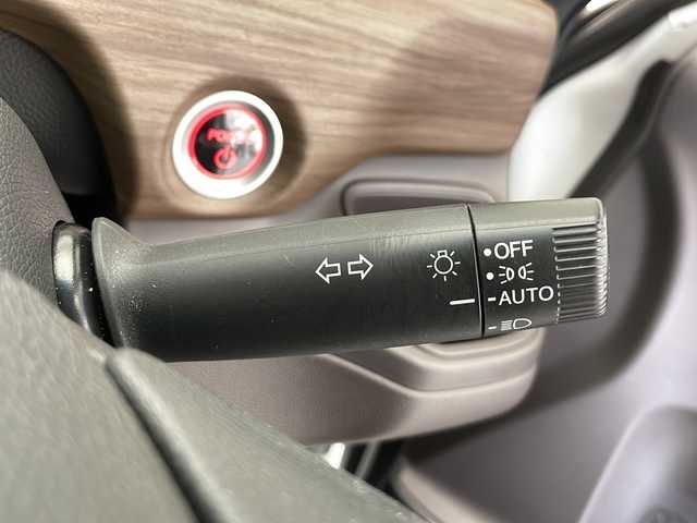ホンダ フリード ハイブリット G ホンダセンシング 長野県 2021(令3)年 4.8万km プラチナホワイトパール 純正メモリナビ/Bluetooth/CD/DVD/フルセグTV/バックカメラ/ETC/コーナーセンサー/両側パワスラ/ステアリングスイッチ/先行車発進お知らせ/路外逸脱抑制/標識認識表示/横滑り防止装置/衝突被害軽減システム/レーンキープアシスト/LEDヘッドライト/スマートキー/ドアバイザー/純正フロアマット