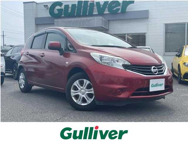 日産 ノート X エマージェンシーブレーキ 三重県 2014(平26)年 3.3万km ラディアントレッド 1オーナー/アイドリングストップ/エマージェンシーブレーキ/VDC/車線逸脱警報/純正SDナビ/ワンセグTV/【CD/SD/ipod/AUX】/バックカメラ/プッシュスタート/スマートキー/純正フロアマット