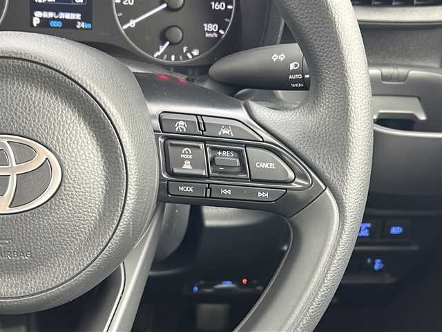 トヨタ シエンタ ハイブリッド G 宮城県 2025(令7)年 0.1千km ダークグレー 登録済未使用車/Toyota Safety Sense	/・プリクラッシュセーフティ	/・レーダークルーズコントロール/・オートマチックハイビーム/・プロアクティブドライビングアシスト/・レーントレーシングアシスト/パノラマビューカメラ/純正8型ディスプレイオーディオ【地図機能なし】/・BT.USB.ミラーキャスト/ビルトインETC/両側パワースライドドア/LEDヘッドライト/プッシュスタート/スマートキー/ステアリングスイッチ/純正15インチホイールキャップ/横滑り防止機能