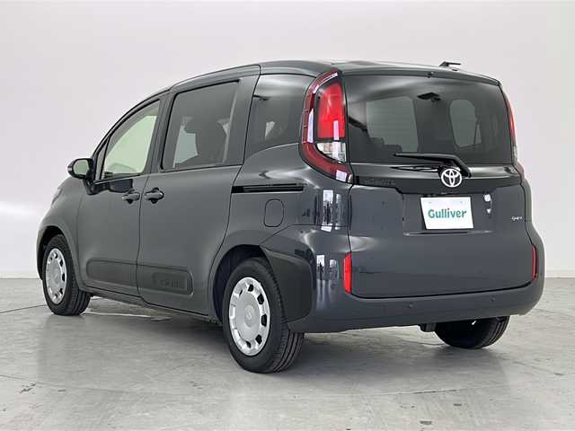 トヨタ シエンタ ハイブリッド G 宮城県 2025(令7)年 0.1千km ダークグレー 登録済未使用車/Toyota Safety Sense	/・プリクラッシュセーフティ	/・レーダークルーズコントロール/・オートマチックハイビーム/・プロアクティブドライビングアシスト/・レーントレーシングアシスト/パノラマビューカメラ/純正8型ディスプレイオーディオ【地図機能なし】/・BT.USB.ミラーキャスト/ビルトインETC/両側パワースライドドア/LEDヘッドライト/プッシュスタート/スマートキー/ステアリングスイッチ/純正15インチホイールキャップ/横滑り防止機能