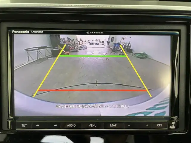 ホンダ フィット ハイブリット F 富山県 2018(平30)年 4.5万km ルナシルバーM 4WD/純正ナビ/（CD　DVD　FM　AM　Bluetooth）/フルセグテレビ/バックカメラ/横滑り防止システム/USB端子/HDMI端子/前方ドライブレコーダー/ステアリングスイッチ/スタッドレスタイヤ積込/純正フロアマット/純正ホイールキャップ/純正ドアバイザー/電動格納ミラー/スマートキー×2