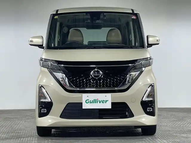 日産 ルークス HWS Gターボ プロパイロットED 神奈川県 2020(令2)年 3.9万km フローズンバニラパール ターボ/純正9型SDナビゲーション【MM320D-L】/フルセグ　CD DVD　AM FM Bluetooth　iPod　iPhone　Bluetooth　AUX　/インテリジェントアラウンドビューモニター/プレミアムグラデーションインテリア/快適パックA/ハンズフリー両側電動スライドドア【サンシェード】/プロパイロット/レーダークルーズコントロール/先進安全装備/インテリジェントエマージェンシーブレーキ/踏み間違い衝突防止アシスト/インテリジェントLI【車線逸脱防止支援システム】/LDW車線逸脱警報/インテリジェントFCW【前方衝突予測警報】/インテリジェントDA【ふらつき警報】/標識検知機能/アイドリングストップ/前後ソナー/SOSコール/純正ETC2.0/純正前後ドライブレコーダー/プラズマクラスター付リアシーリングファン/ハーフレザーシート/ブラウン革巻きステアリング/後席パーソナルテーブル/電動パーキングブレーキ/オートブレーキホールド/プッシュスタート/スマートキー/アダブティブLEDヘッドランプ/オートライト/LEDフロントフォグランプ/純正リアスポイラー/純正15インチアルミホイール
