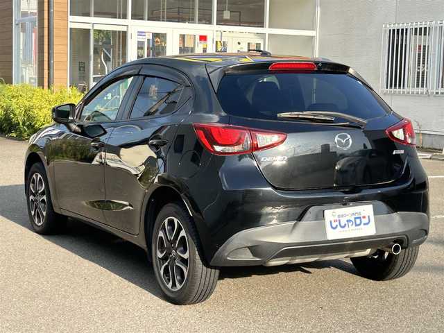 マツダ デミオ XD ツーリング 福島県 2015(平27)年 6.5万km ジェットブラックマイカ (株)IDOMが運営する【じしゃロン福島店】の自社ローン対象車両になります。こちらは現金ご利用時の価格です。自社ローンご希望の方は別途その旨お申付け下さい。/純正ナビ/バックカメラ/HUD/革巻きステアリング/クルーズコントロール/パドルシフト/フォグランプ/ドアバイザー/ステアリングリモコン/ドライブレコーダー/ウィンカーミラー/プッシュスタート/ETC