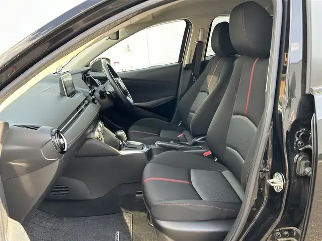 マツダ デミオ XD ツーリング 福島県 2015(平27)年 6.5万km ジェットブラックマイカ (株)IDOMが運営する【じしゃロン福島店】の自社ローン対象車両になります。こちらは現金ご利用時の価格です。自社ローンご希望の方は別途その旨お申付け下さい。/純正ナビ/バックカメラ/HUD/革巻きステアリング/クルーズコントロール/パドルシフト/フォグランプ/ドアバイザー/ステアリングリモコン/ドライブレコーダー/ウィンカーミラー/プッシュスタート/ETC