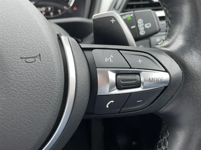 ＢＭＷ Ｘ１ xDrive 18d Mスポーツ 東京都 2022(令4)年 3.5万km アルピンホワイトⅢ インテリジェントセーフティ/スマートキー/プッシュスタート/パドルシフト/クルーズコントロール/純正ナビ/バックモニター/Bluetooth接続/USB/電動パワーシート/ハーフレザーシート/純正フロアマット/パワーバックドア/純正LEDヘッドライト/オートライト/コーナーセンサー/TCS/ワイヤレス充電