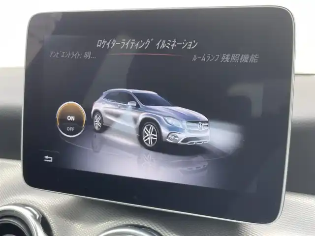 メルセデス・ベンツ ＧＬＡ２２０ 4マチック 東京都 2018(平30)年 4.2万km コスモスブラック 純正ナビ/フルセグTV/Bluetooth接続/USB/バックモニター/ブラックレザーシート/シートヒーター/純正LEDヘッドライト/アダプティブクルーズコントロール/ブラインドスポットモニター/レーンキープアシスト/パワーバックドア/スマートキー/プッシュスタート/アイドリングストップ