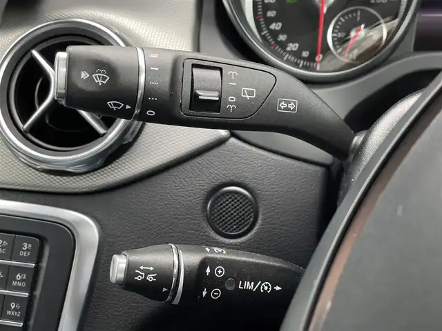 メルセデス・ベンツ ＧＬＡ２２０ 4マチック 東京都 2018(平30)年 4.2万km コスモスブラック 純正ナビ/フルセグTV/Bluetooth接続/USB/バックモニター/ブラックレザーシート/シートヒーター/純正LEDヘッドライト/アダプティブクルーズコントロール/ブラインドスポットモニター/レーンキープアシスト/パワーバックドア/スマートキー/プッシュスタート/アイドリングストップ