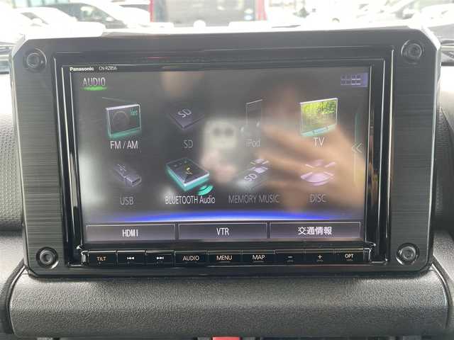 スズキ ジムニー XC 東京都 2020(令2)年 4.4万km シルキーシルバーメタリック 純正8インチナビ/（フルセグ/Bluetooth/CD/USB/ipod/AM/FM）/衝突軽減ブレーキ/レーンキープアシスト/クルーズコントロール/前席シートヒーター/バックカメラ/ビルトインETC/前後ドライブレコーダー/純正フロアマット/ヘッドライトウォッシャー/電格ミラー/フロントフォグランプ/ダウンヒルアシストコントロール/LEDヘッドライト/クルーズコントロール/新車保証書/ドアバイザー