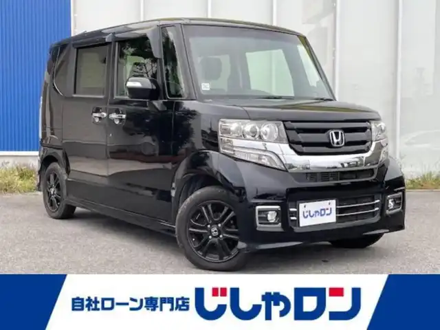 ホンダ Ｎ ＢＯＸ カスタム SSブラックSパッケージ 福島県 2017(平29)年 7.4万km クリスタルブラックパール (株)IDOMが運営する【じしゃロンいわき店】の自社ローン専用車両になります。こちらは現金またはオートローンご利用時の価格です。自社ローンご希望の方は別途その旨お申付け下さい/登録時走行距離73333km/ナビゲーション/バックカメラ/両側パワースライドドア/地上デジタルTV/プッシュスタート/スマートキー/シートヒーター/サイドバイザー/フロアマット