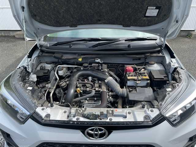 トヨタ ライズ G 茨城県 2023(令5)年 1.9万km シャイニングホワイトパール 全方位車外カメラ/パノラミックビューモニター/全席シートヒーター/レーンキープアシスト/TV（フルセグ）/Bluetooth/ETC/オートマチックハイビーム/オートライト/ステアリングスイッチ/衝突被害軽減システム