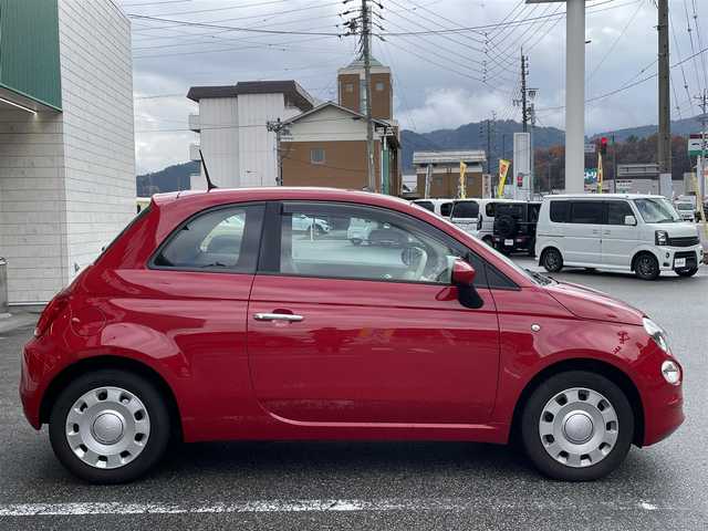フィアット ５００ 1．2 ポップ 岐阜県 2017(平29)年 2.9万km パソドプレレッド ワンオーナー/純正ディスプレイオーディオ/【AM/FM．AUX.USB】/ナビ/純正フロアマット/横滑り防止装置/ABS/ドアバイザー/フォグライト/リモコンキー/積込スタッドレスタイヤ/保証書/取扱説明書/スペアキー