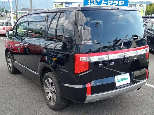 車両画像2