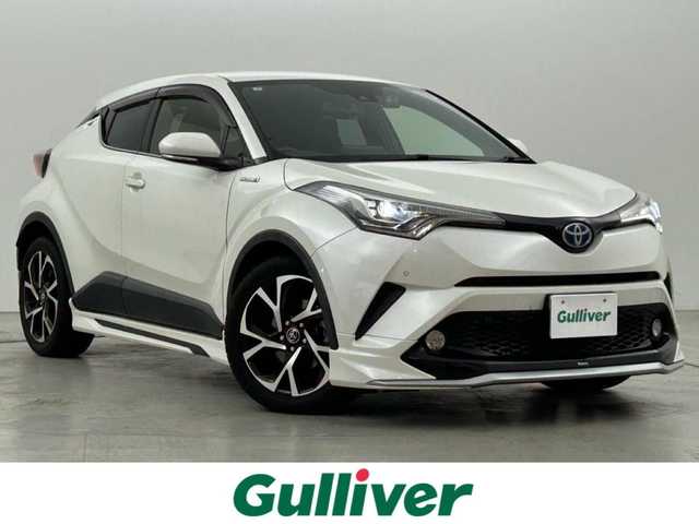 トヨタ Ｃ－ＨＲ G 福岡県 2017(平29)年 5.7万km ホワイトパールクリスタルシャイン モデリスタエアロ　/純正ナビ（ＢＴ，フルセグＴＶ）　/バックカメラ　/前後ドラレコ　/ビルトインＥＴＣ　/ＡＣＣ　/コーナーセンサー　/衝突軽減ブレーキ　/レーンキープ　/ＢＳＭ　/ハーフレザー　/シートヒーター　/ＬＥＤ