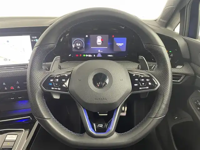 フォルクスワーゲン ＶＷ ゴルフＲヴァリアント TSI 4モーション 埼玉県 2022(令4)年 1.7万km 青 アダプティブクルーズコントロール/レーンキープアシスト　/レーンチェンジアシストシステム　/ドライバー疲労検知システム　/プリクラッシュブレーキシステム　/エマージェンシーアシスト　/パドルシフト　/ＥＴＣ２．０/純正ナビ/(フルセグ/Bluetooth/AM/FM)/パワーバックドア/バックカメラ/１８インチ純正アルミホイール/シートヒーターD+N席/ＬＥＤヘッドライト