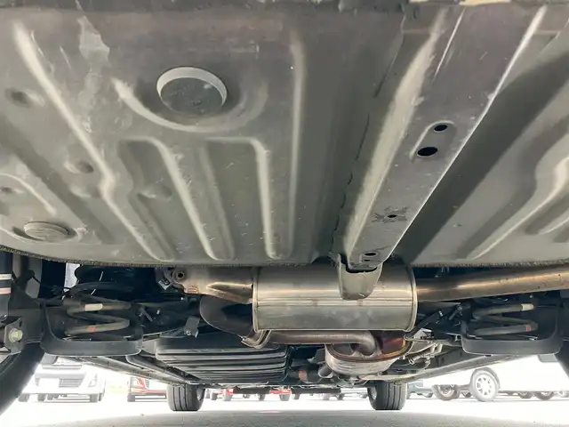 トヨタ ヴォクシー ZS 煌 静岡県 2017(平29)年 4.4万km ボルドーマイカメタリック エンジンスタートボタン/保証書/取扱説明書/記録簿/パワーステアリング/パワーウィンドウ/アイドリングストップ/スマートキー/Wオートエアコン/クルーズコントロール/ETC/USB入力端子/バックカメラ/純正SDナビ（CD.DVD.BT.フルセグ）/3列シート/ドライブレコーダー/ウォークスルー/両側パワースライドドア/純正アルミホイール/ABS/横滑り防止装置/レーンキープアシスト/オートライト/オートマチックハイビーム/Wエアバック/衝突軽減システム/合皮シートカバー