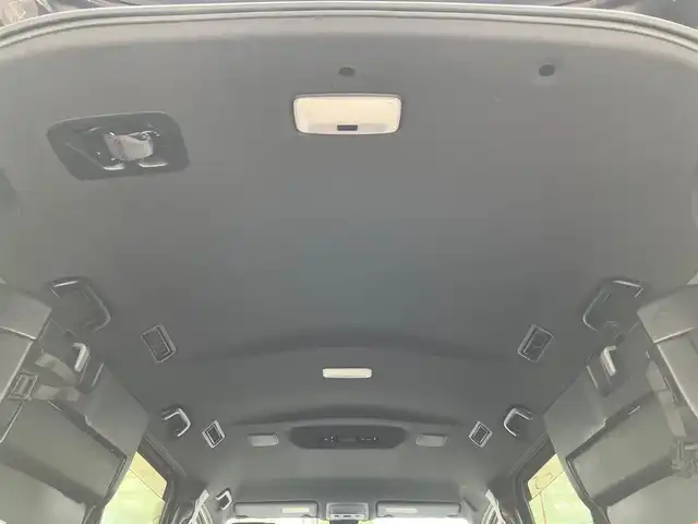トヨタ ヴォクシー ZS 煌 静岡県 2017(平29)年 4.4万km ボルドーマイカメタリック エンジンスタートボタン/保証書/取扱説明書/記録簿/パワーステアリング/パワーウィンドウ/アイドリングストップ/スマートキー/Wオートエアコン/クルーズコントロール/ETC/USB入力端子/バックカメラ/純正SDナビ（CD.DVD.BT.フルセグ）/3列シート/ドライブレコーダー/ウォークスルー/両側パワースライドドア/純正アルミホイール/ABS/横滑り防止装置/レーンキープアシスト/オートライト/オートマチックハイビーム/Wエアバック/衝突軽減システム/合皮シートカバー