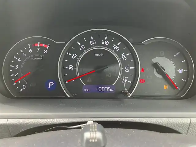 トヨタ ヴォクシー ZS 煌 静岡県 2017(平29)年 4.4万km ボルドーマイカメタリック エンジンスタートボタン/保証書/取扱説明書/記録簿/パワーステアリング/パワーウィンドウ/アイドリングストップ/スマートキー/Wオートエアコン/クルーズコントロール/ETC/USB入力端子/バックカメラ/純正SDナビ（CD.DVD.BT.フルセグ）/3列シート/ドライブレコーダー/ウォークスルー/両側パワースライドドア/純正アルミホイール/ABS/横滑り防止装置/レーンキープアシスト/オートライト/オートマチックハイビーム/Wエアバック/衝突軽減システム/合皮シートカバー