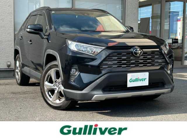 トヨタ ＲＡＶ４ G 大阪府 2020(令2)年 3.2万km アティチュードブラックマイカ 純正7インチナビ/（フルセグ／ＢＴ／ＣＤ／ＤＶＤ）/レーダークルーズコントロール/バックモニター/ブラインドスポットモニター/コーナーセンサー/衝突被害軽減システム/レーンキープアシスト/電動リアゲート/レザーシート（黒）/運転席パワーシート/前席パワーシート/運転席メモリーシート/ハンドルヒーター/４WD/前後ドライブレコーダー/ETC/純正１８インチＡＷ/保証書/取扱説明書/スペアキーX1