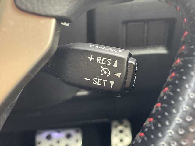 レクサス ＮＸ 200t Fスポーツ 愛知県 2016(平28)年 4.4万km マーキュリーグレーマイカ ガラスルーフ/三眼LEDヘッドライト/純正メモリナビ・フルセグＴＶ/バックカメラ/スマートキー/カードキー/パドルシフト/オートホールド機能/ステアリングヒーター/シートヒーター/エアシート/パワーシート/赤レザーシート