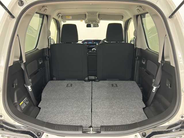 スズキ ワゴンＲ カスタムＺ HYBRID ZX 道央・札幌 2022(令4)年 0.4万km ピュアホワイトP /4WD//純正オーディオ/（CD/AM/FM）//デュアルカメラブレーキ//レーダークルーコントロール//オートライト//フォグライト//両席シートヒーター//リアスポイラー//タイプC給電ポート//保証書