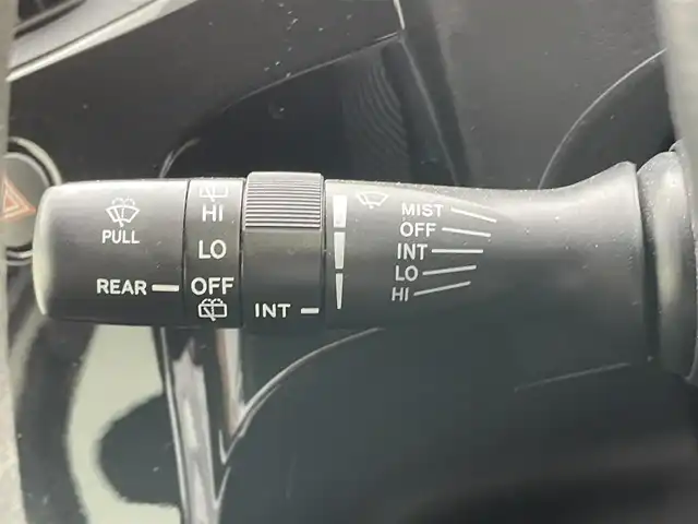 トヨタ アクア S 岡山県 2017(平29)年 3.1万km スーパーホワイトⅡ モデリスタエアロ/純正ナビ(NSZT-W66T)/ビルトインＥＴＣ　/ドライブレコーダー前後　/オートエアコン　/ドアバイザー　/ヘッドライトレベライザー　/ステアリングスイッチ/スペアキー×1/CD/DVD再生/Bluetooth/フルセグ