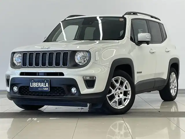 クライスラー・ジープ ジープ レネゲード リミテッド 岡山県 2023(令5)年 4.3万km 白 ブラックレザーシート/シートヒーター/ステアリングヒーター/ACC/自動緊急ブレーキ/レーンセンス警告/ParkSence/リアParkSence/ブラインドスポット警告/オートライト/オートワイパー/アイドリングストップ/アダプティブヘッドライト/純正メモリナビ/リアカメラ/フルセグTV/Bluetooth/USB/AUX/ETC2.0/JEEP純正ドラレコ（F/R）/自動防眩ミラー/ハロゲンヘッドライト/電動格納ミラー