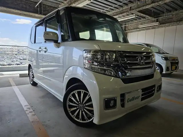 ホンダ Ｎ ＢＯＸ カスタム G ターボSSパッケージ 宮城県 2016(平28)年 5.2万km プレミアムホワイトパールⅡ カロッツェリアナビ/フルセグTV/両側パワースライドドア/バックカメラ/ビルトインETC/クルーズコントロール/衝突被害軽減ブレーキ/ターボ/HIDヘッドランプ/オートライト/オートエアコン/革巻きステアリング/ステアリングスイッチ/パドルシフト/ハーフレザーシート/前席シートヒーター/純正15インチアルミホイール/スマートキー/プッシュエンジンスイッチ/禁煙車