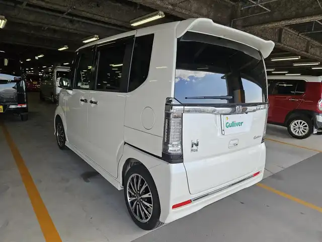 ホンダ Ｎ ＢＯＸ カスタム G ターボSSパッケージ 宮城県 2016(平28)年 5.2万km プレミアムホワイトパールⅡ カロッツェリアナビ/フルセグTV/両側パワースライドドア/バックカメラ/ビルトインETC/クルーズコントロール/衝突被害軽減ブレーキ/ターボ/HIDヘッドランプ/オートライト/オートエアコン/革巻きステアリング/ステアリングスイッチ/パドルシフト/ハーフレザーシート/前席シートヒーター/純正15インチアルミホイール/スマートキー/プッシュエンジンスイッチ/禁煙車