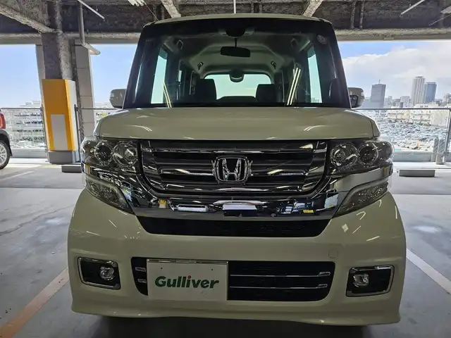 ホンダ Ｎ ＢＯＸ カスタム G ターボSSパッケージ 宮城県 2016(平28)年 5.2万km プレミアムホワイトパールⅡ カロッツェリアナビ/フルセグTV/両側パワースライドドア/バックカメラ/ビルトインETC/クルーズコントロール/衝突被害軽減ブレーキ/ターボ/HIDヘッドランプ/オートライト/オートエアコン/革巻きステアリング/ステアリングスイッチ/パドルシフト/ハーフレザーシート/前席シートヒーター/純正15インチアルミホイール/スマートキー/プッシュエンジンスイッチ/禁煙車