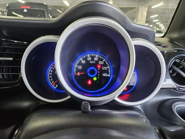 ホンダ Ｎ ＢＯＸ カスタム G ターボSSパッケージ 宮城県 2016(平28)年 5.2万km プレミアムホワイトパールⅡ カロッツェリアナビ/フルセグTV/両側パワースライドドア/バックカメラ/ビルトインETC/クルーズコントロール/衝突被害軽減ブレーキ/ターボ/HIDヘッドランプ/オートライト/オートエアコン/革巻きステアリング/ステアリングスイッチ/パドルシフト/ハーフレザーシート/前席シートヒーター/純正15インチアルミホイール/スマートキー/プッシュエンジンスイッチ/禁煙車