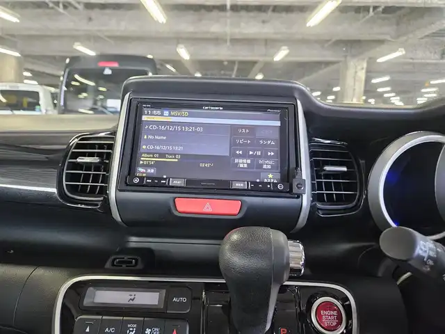 ホンダ Ｎ ＢＯＸ カスタム G ターボSSパッケージ 宮城県 2016(平28)年 5.2万km プレミアムホワイトパールⅡ カロッツェリアナビ/フルセグTV/両側パワースライドドア/バックカメラ/ビルトインETC/クルーズコントロール/衝突被害軽減ブレーキ/ターボ/HIDヘッドランプ/オートライト/オートエアコン/革巻きステアリング/ステアリングスイッチ/パドルシフト/ハーフレザーシート/前席シートヒーター/純正15インチアルミホイール/スマートキー/プッシュエンジンスイッチ/禁煙車