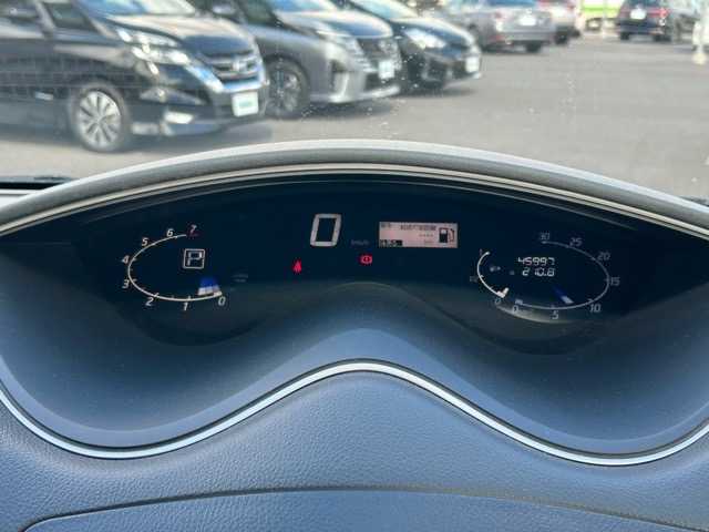 日産 セレナ ハイウェイスター S HV Vセレ 千葉県 2013(平25)年 4.6万km スーパーブラック 純正ナビ/フルセグTV/ＣＤ/ＤＶＤ/Bluetooth/全方位カメラ/バックカメラ　/ＥＴＣ/両側パワースライドドア/衝突軽減システム　/盗難防止機能/ステアリングスイッチ/オートライト/スマートキー/スペアキー1本/ドアバイザー/純正アルミホイール/社外スタッドレス１５インチＡＷ車載　/純正フロアマット　/保証書　/取扱説明書　