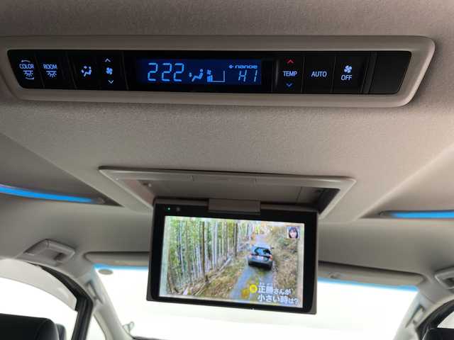 トヨタ アルファード S Cパッケージ 道央・札幌 2021(令3)年 5.2万km ホワイトパールクリスタルシャイン ・4WD/・プリクラッシュセーフティ/・純正ディスプレイオーディオ/・フルセグ/BT/CD/DVD）/・バックカメラ/・フリップダウンモニター/・トヨタセーフティセンス/・レーダークルーズコントロール/・スマートキー一体型エンジンスターター/・社外前後ドライブレコーダー/・ステアリングスイッチ/ヒーター/・LEDオートライト/オートハイビーム/・レザーシート/シートヒーター/・パワーシート/シートポジションメモリー/・シートベンチレーション/・パワーバックドア/・両側パワースライドドア/・夏タイヤ純正アルミセット積込/・ビルドインETC