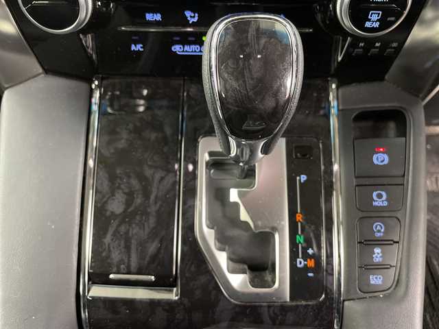トヨタ アルファード S Cパッケージ 道央・札幌 2021(令3)年 5.2万km ホワイトパールクリスタルシャイン ・4WD/・プリクラッシュセーフティ/・純正ディスプレイオーディオ/・フルセグ/BT/CD/DVD）/・バックカメラ/・フリップダウンモニター/・トヨタセーフティセンス/・レーダークルーズコントロール/・スマートキー一体型エンジンスターター/・社外前後ドライブレコーダー/・ステアリングスイッチ/ヒーター/・LEDオートライト/オートハイビーム/・レザーシート/シートヒーター/・パワーシート/シートポジションメモリー/・シートベンチレーション/・パワーバックドア/・両側パワースライドドア/・夏タイヤ純正アルミセット積込/・ビルドインETC