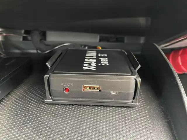 アバルト ５００ 福岡県 2014(平26)年 6万km 白 ・XCARLINK/Bluetooth/USB/CD/MP3/・ETC/・純正17AW/・モーションコントロールビーム/・左ハンドルMT/・社外LEDバルブ