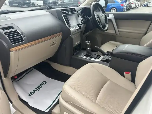 トヨタ ランドクルーザー プラド TX Lパッケージ マットブラED 山形県 2023(令5)年 2.5万km ホワイトパールクリスタルシャイン 4WD/衝突被害軽減システム/サンルーフ/モデリスタエアロ/純正メモリナビ/　　【CD DVD BT フルセグ USB】/全周囲カメラ/レーダークルーズコントロール/LEDオートライト/レザーシート/パワーシート/シートエアコン/シートヒーター/純正18インチアルミホイール/ドライブレコーダー/ステアリングスイッチ/MTモード付AT/電動格納ウィンカーミラー/フォグランプ/スマートキー/ETC2.0