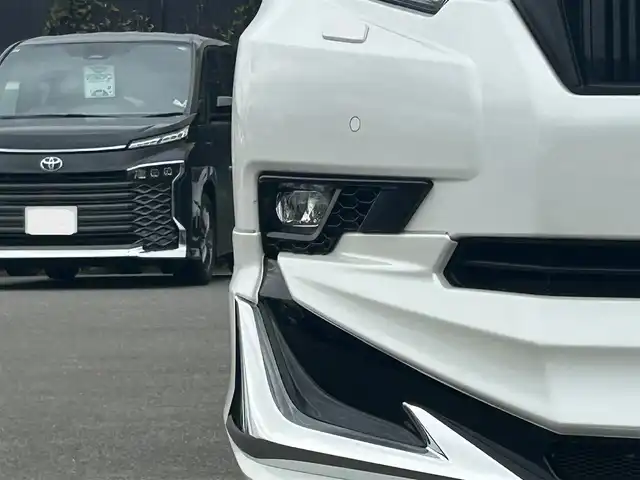 トヨタ ランドクルーザー プラド TX Lパッケージ マットブラED 山形県 2023(令5)年 2.5万km ホワイトパールクリスタルシャイン 4WD/衝突被害軽減システム/サンルーフ/モデリスタエアロ/純正メモリナビ/　　【CD DVD BT フルセグ USB】/全周囲カメラ/レーダークルーズコントロール/LEDオートライト/レザーシート/パワーシート/シートエアコン/シートヒーター/純正18インチアルミホイール/ドライブレコーダー/ステアリングスイッチ/MTモード付AT/電動格納ウィンカーミラー/フォグランプ/スマートキー/ETC2.0