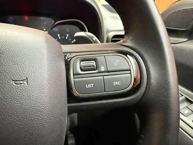 シトロエン ベルランゴ シャイン 千葉県 2021(令3)年 5.6万km サーブル パノラマルーフ　/ＡＣＣ　/ディスプレイオーディオ　/バックカメラ　/ＣａｒＰｌａｙ　/Ｂｌｕｅｔｏｏｔｈ接続　/パドルシフト　/純正１６インチＡＷ　/ＥＴＣ　/プッシュスタート　/衝突軽減Ｂ　/ＬＫＡ　/ＢＳＭ