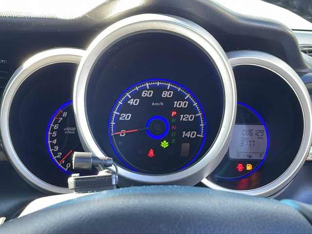 ホンダ Ｎ ＢＯＸ 茨城県 2013(平25)年 8.7万km プレミアムホワイトパール ステアリングスイッチ/クルーズコントロール/アイドリングストップ/バックカメラ/両側パワスラ/純正ナビ CD/DVD/BT/フルセグ　/LEDオートライト/横滑り防止装置/スマートキー/ETC