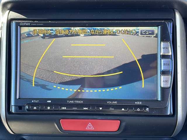 ホンダ Ｎ ＢＯＸ 茨城県 2013(平25)年 8.7万km プレミアムホワイトパール ステアリングスイッチ/クルーズコントロール/アイドリングストップ/バックカメラ/両側パワスラ/純正ナビ CD/DVD/BT/フルセグ　/LEDオートライト/横滑り防止装置/スマートキー/ETC