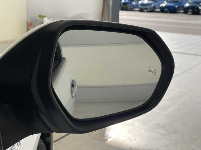 トヨタ プリウス A プレミアム　ツーリングセレ 愛知県 2016(平28)年 14.9万km ホワイトパールクリスタルシャイン セーフティセンス　/モデリスタエアロ　/アドバンストパーク　/レーダークルーズコントロール　/バックカメラ　/パワーシート　/ＨＵＤ　/コーナーセンサー　/純正ＡＷ　/ＢＳＭ　/ＬＥＤヘッド　/レーンキープアシスト/オートマチックハイビーム/ドライブレコーダー