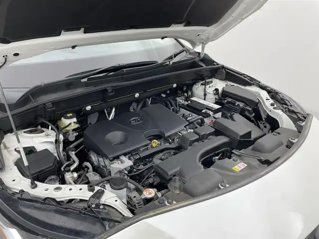 トヨタ ハリアー Z 宮城県 2020(令2)年 3.9万km ホワイトパールクリスタルシャイン ワンオーナー車/レーダークルーズコントロール/前後コーナーセンサー/ビルトインETC２．０/運転席パワーシート/電動リアゲート/バックカメラ/純正メモリナビ（BT/USB/Miracast）/フルセグテレビ/LEDヘッドライト/衝突被害軽減システム/レーンキープアシスト/横滑り防止装置/盗難防止装置/ダブル＋サイドエアバッグ/カーテンエアバッグ/純正フロアマット/スマートキー