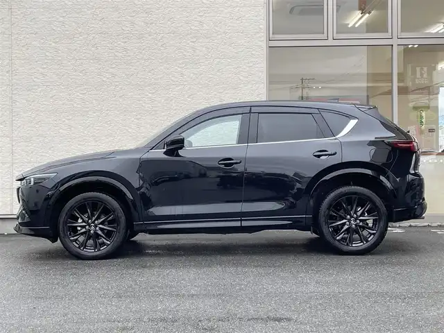 マツダ ＣＸ－５ XD レトロスポーツED 大阪府 2023(令5)年 1.1万km ジェットブラックマイカ 純正10.25インチディスプレイオーディオ/（フルセグ/BT）/BOSEプレミアムサウンド/ハーフレザーシート（テラコッタ×ブラック）/レーダークルーズコントロール/全方位モニター/衝突被害軽減システム/コーナーセンサー/レーンキープアシスト/ブラインドスポットモニター/パドルシト/ヘッドアップディスプレイ/電動リアゲート/前席シートヒーター/運転席パワーシート/ハンドルヒーター/ケータイ置くだけ充電/純正ドライブレコーダー/純正AW/ETC/スペアキー