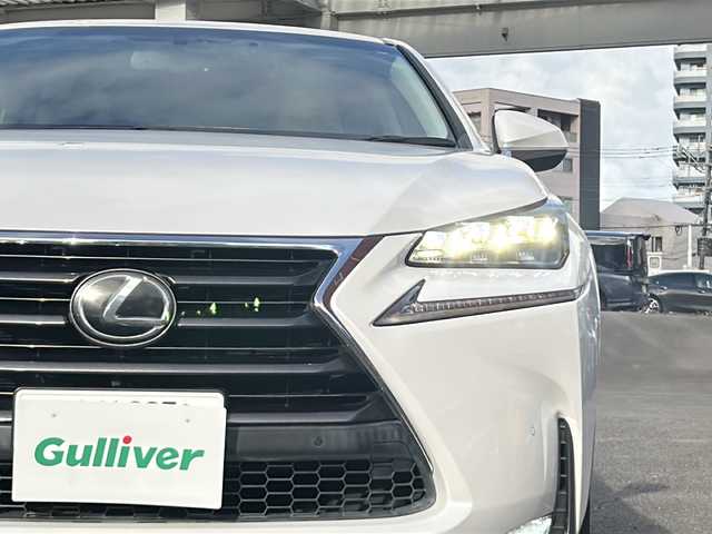 レクサス ＮＸ 200t Iパッケージ 宮崎県 2014(平26)年 10.9万km ソニッククォーツ 純正ナビ　ビルトインＥＴＣ　バックカメラ レーダークルーズコントロール　シートヒーター　革シート　メモリーシート　LEDヘッドライト　パドルシフト　ドライブレコーダー　ワンオーナー　パワーバックドア　保証書　取扱説明書　スペアキー