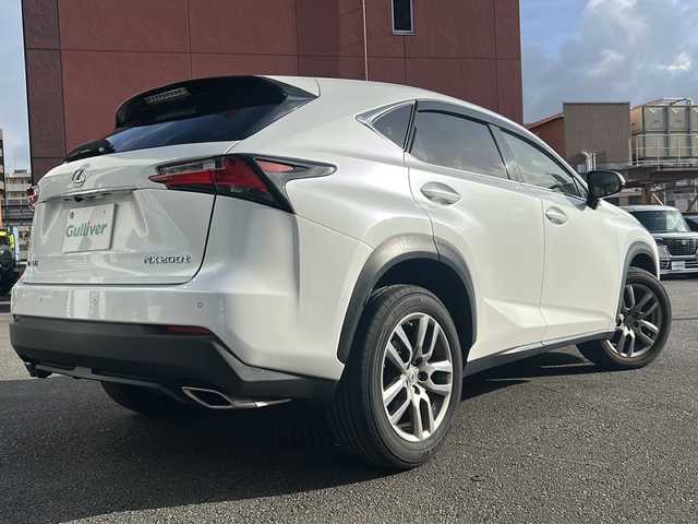 レクサス ＮＸ 200t Iパッケージ 宮崎県 2014(平26)年 10.9万km ソニッククォーツ 純正ナビ　ビルトインＥＴＣ　バックカメラ レーダークルーズコントロール　シートヒーター　革シート　メモリーシート　LEDヘッドライト　パドルシフト　ドライブレコーダー　ワンオーナー　パワーバックドア　保証書　取扱説明書　スペアキー